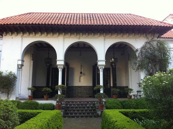 Museum of Spanish Art Enrique Larreta